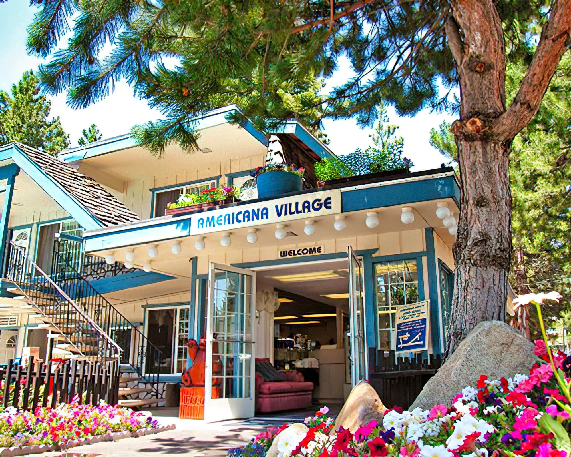 Americana Village - Image 11
