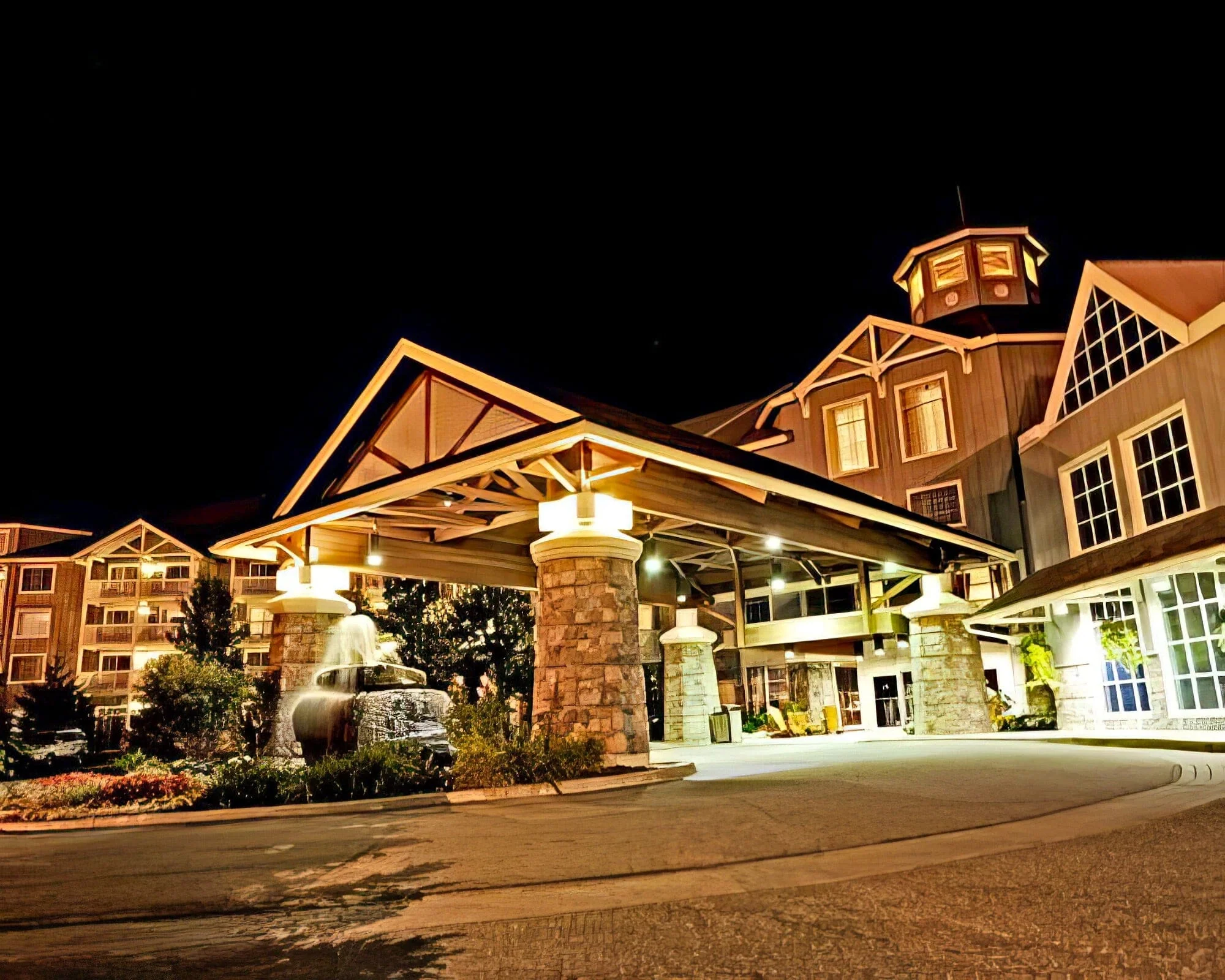 Birchcliff Villas At Deerhurst Resort - Image 2