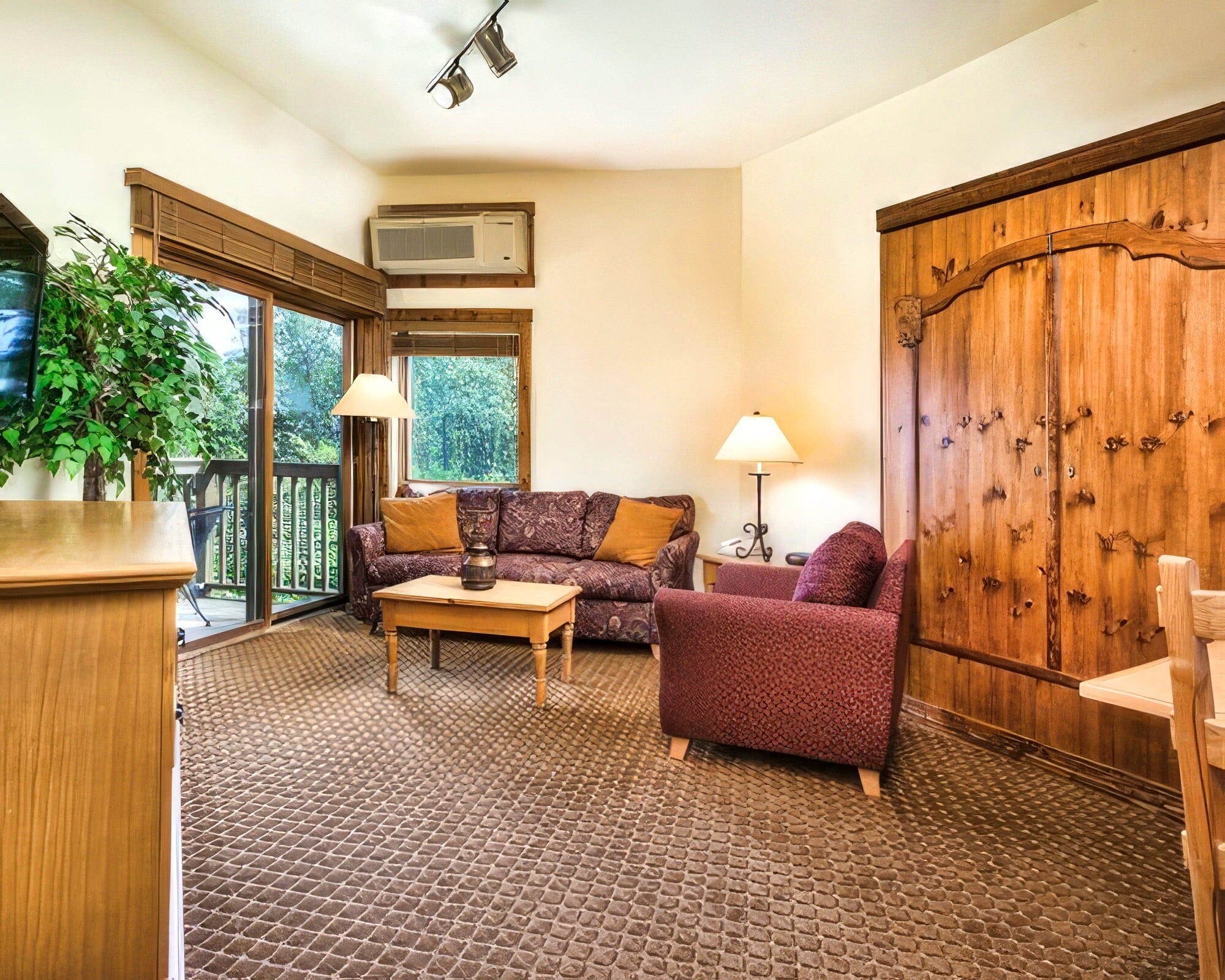 Wyndham Galena Hotel - Image 7