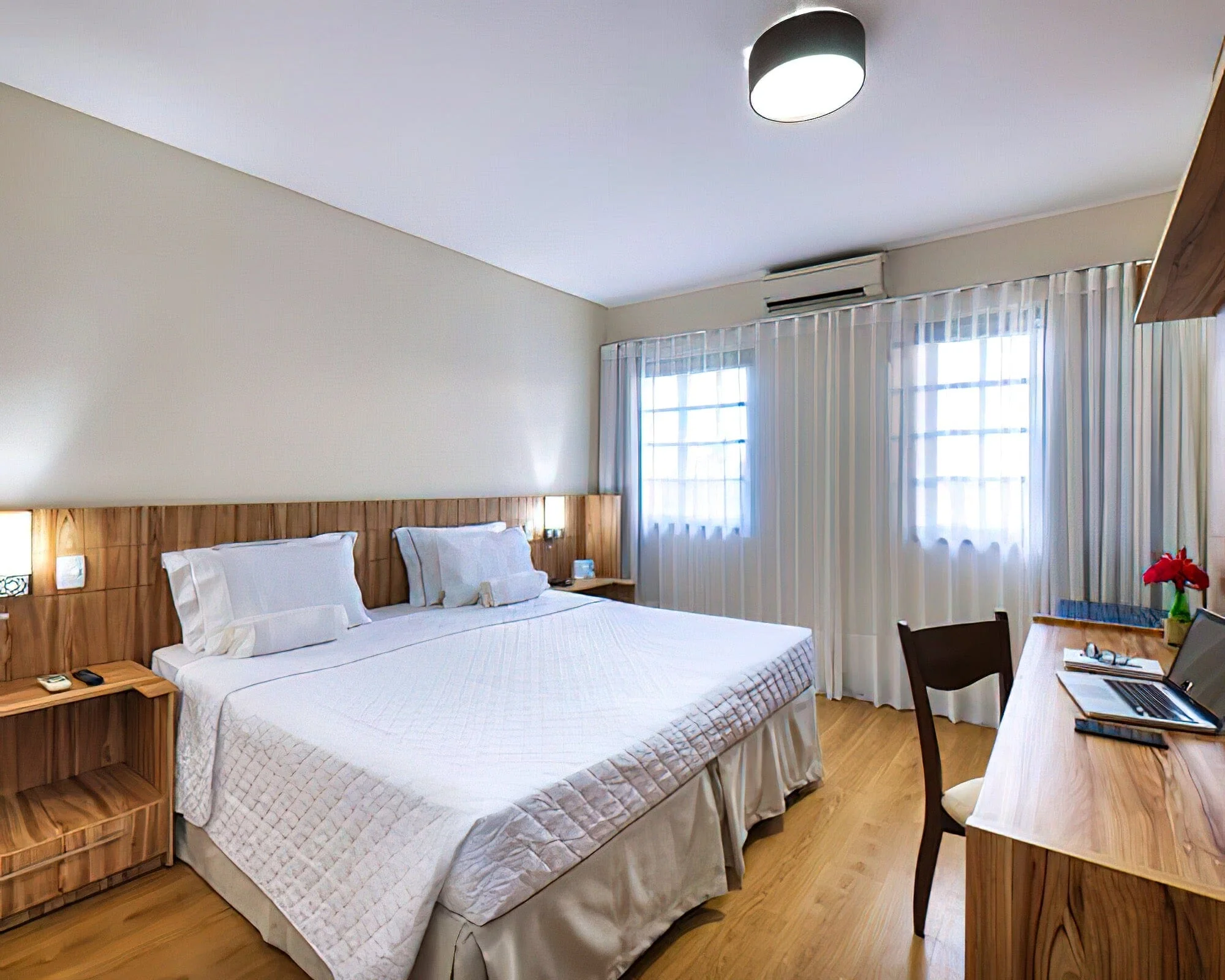 Flamboyant Hotel & Convention - Image 5