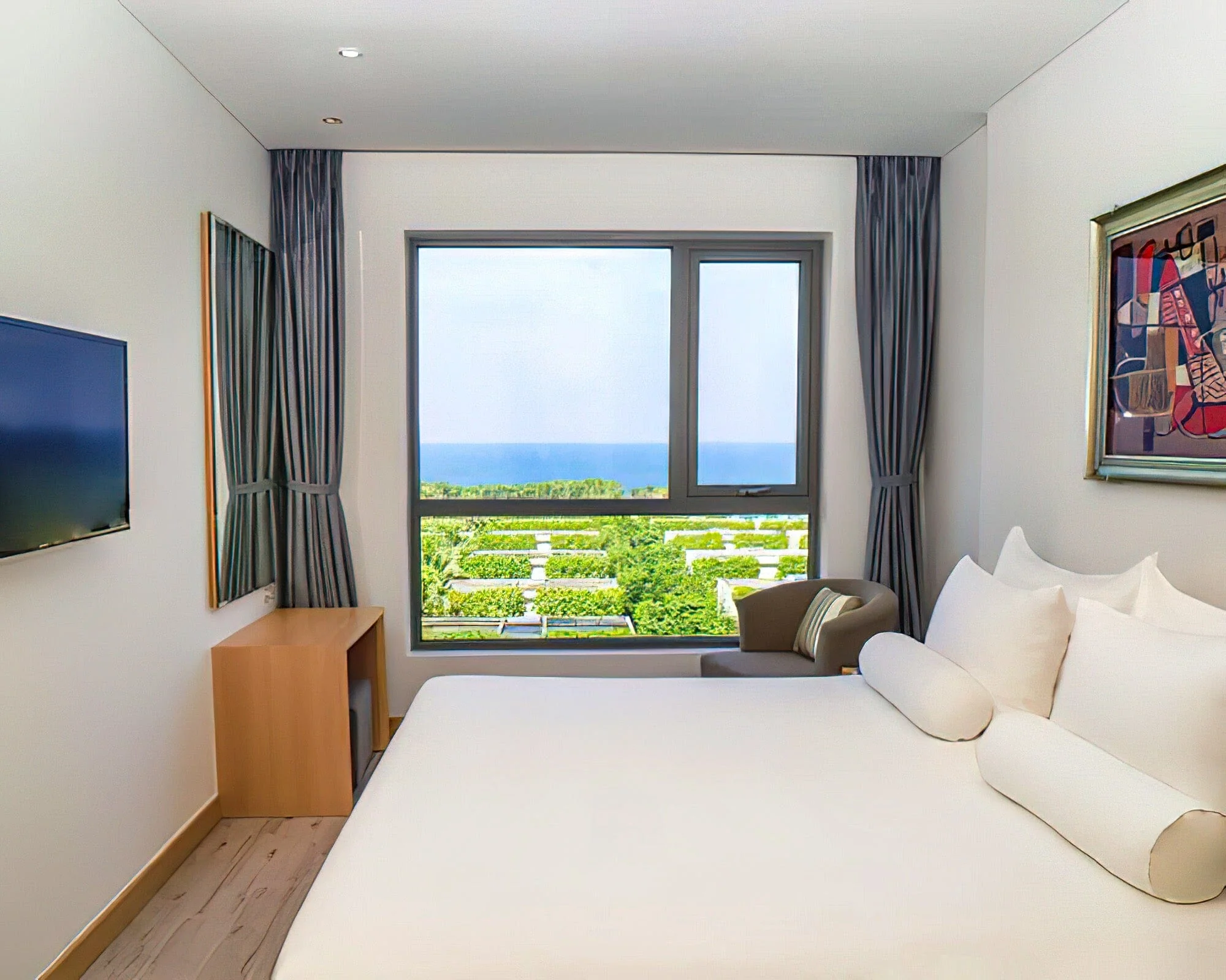 Garden Suite - Image 12