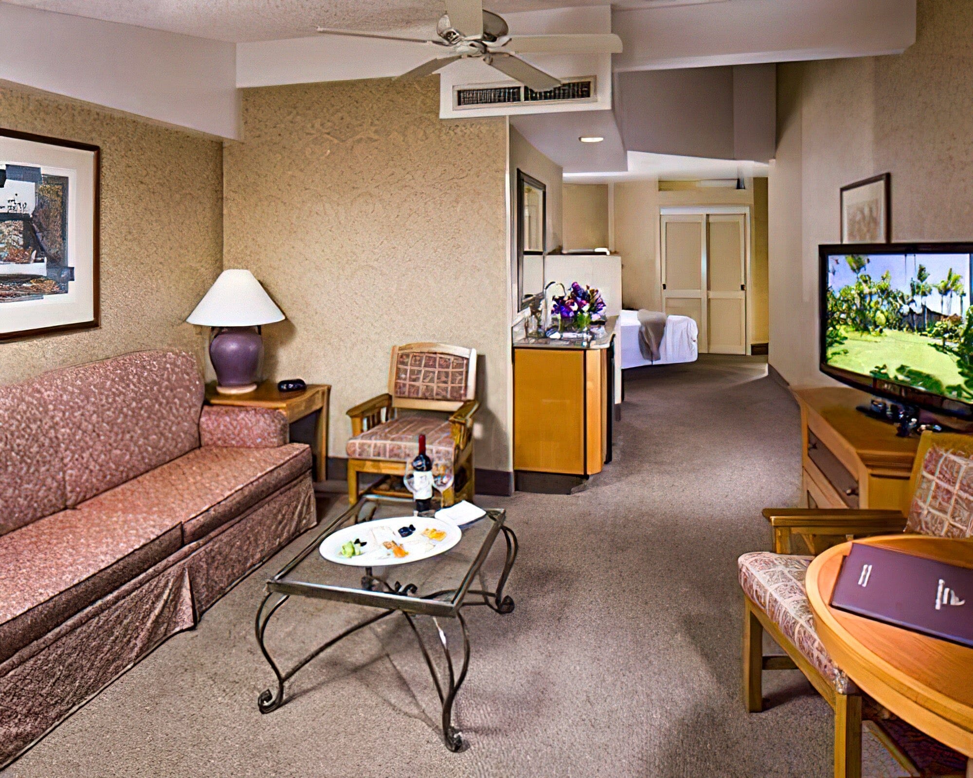 Humphrey's Half Moon Inn & Suites - Image 5