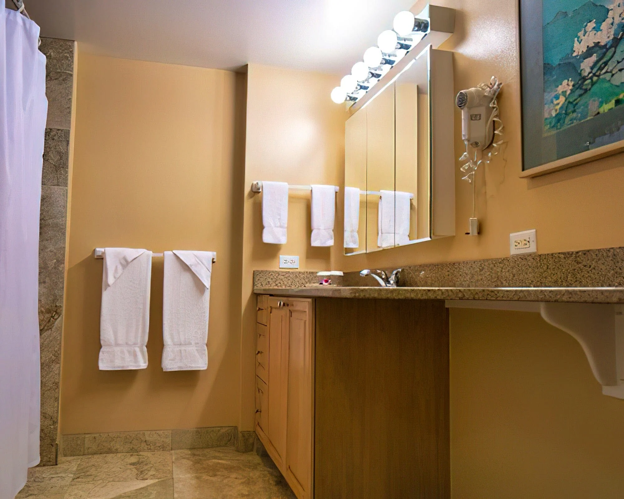 Lawai Beach Resort - Image 23