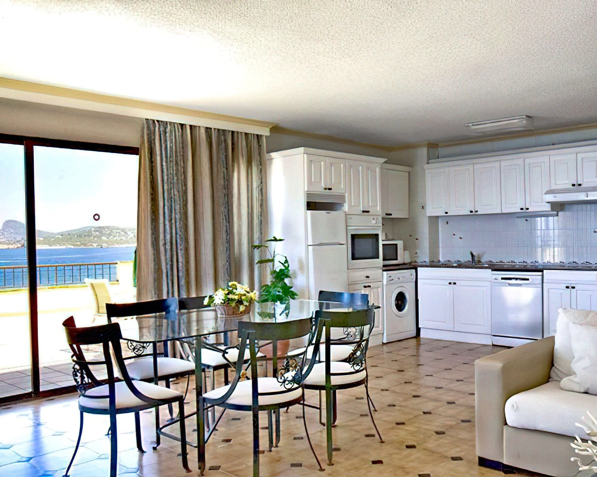 Marina Palace - Image 20