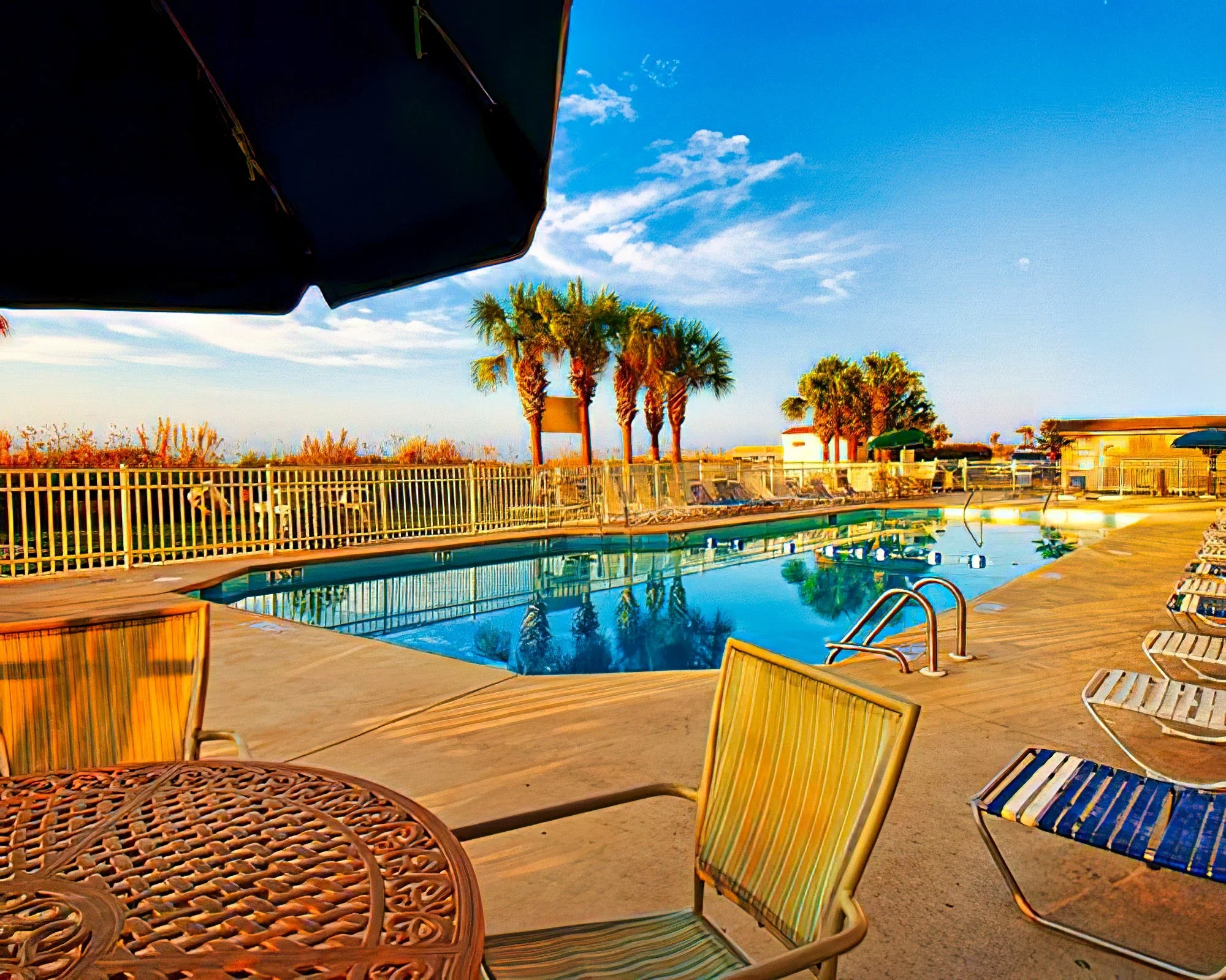Maritime Beach Club - Image 3