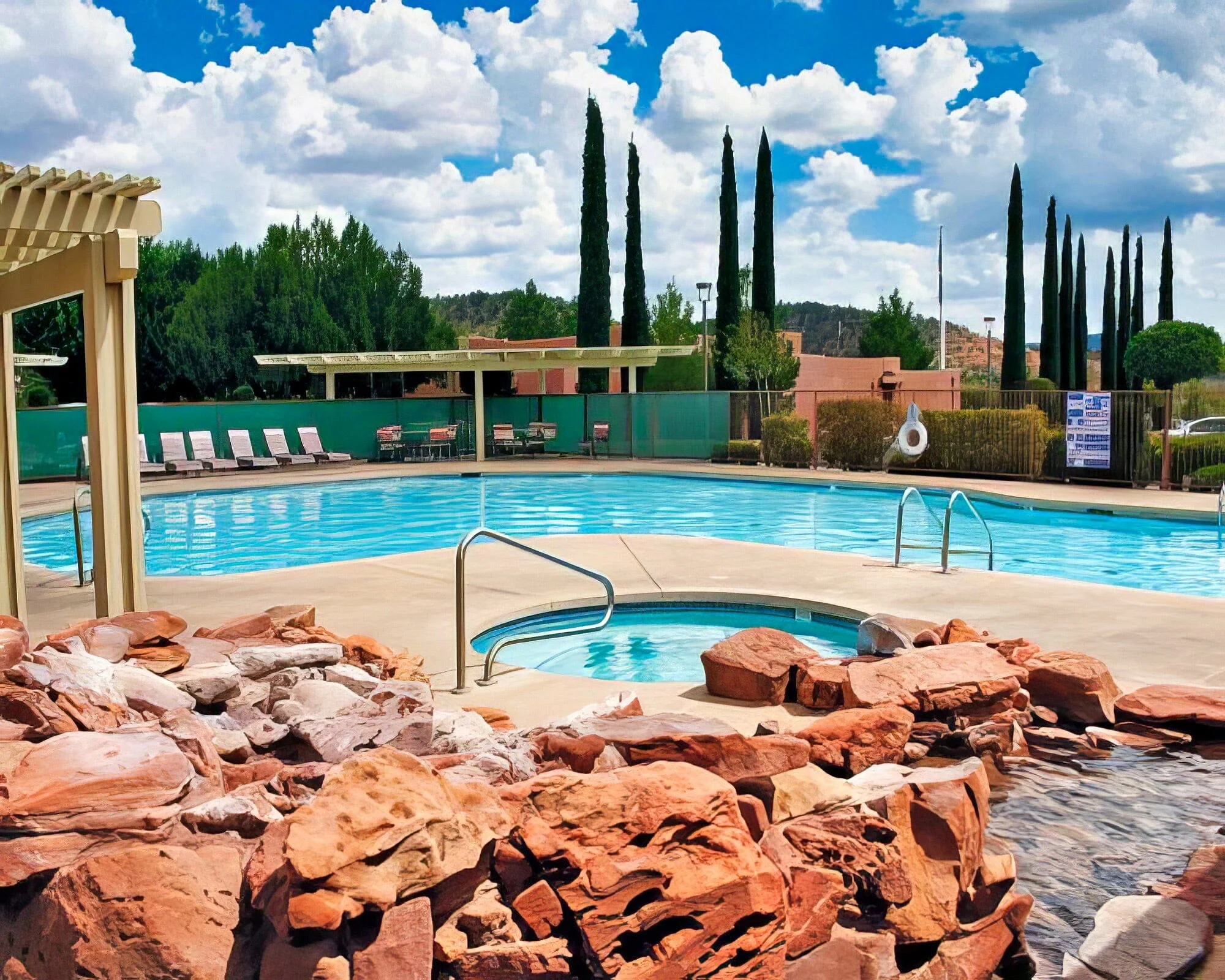 Sapphire Resorts at Sedona Pines - Image 18