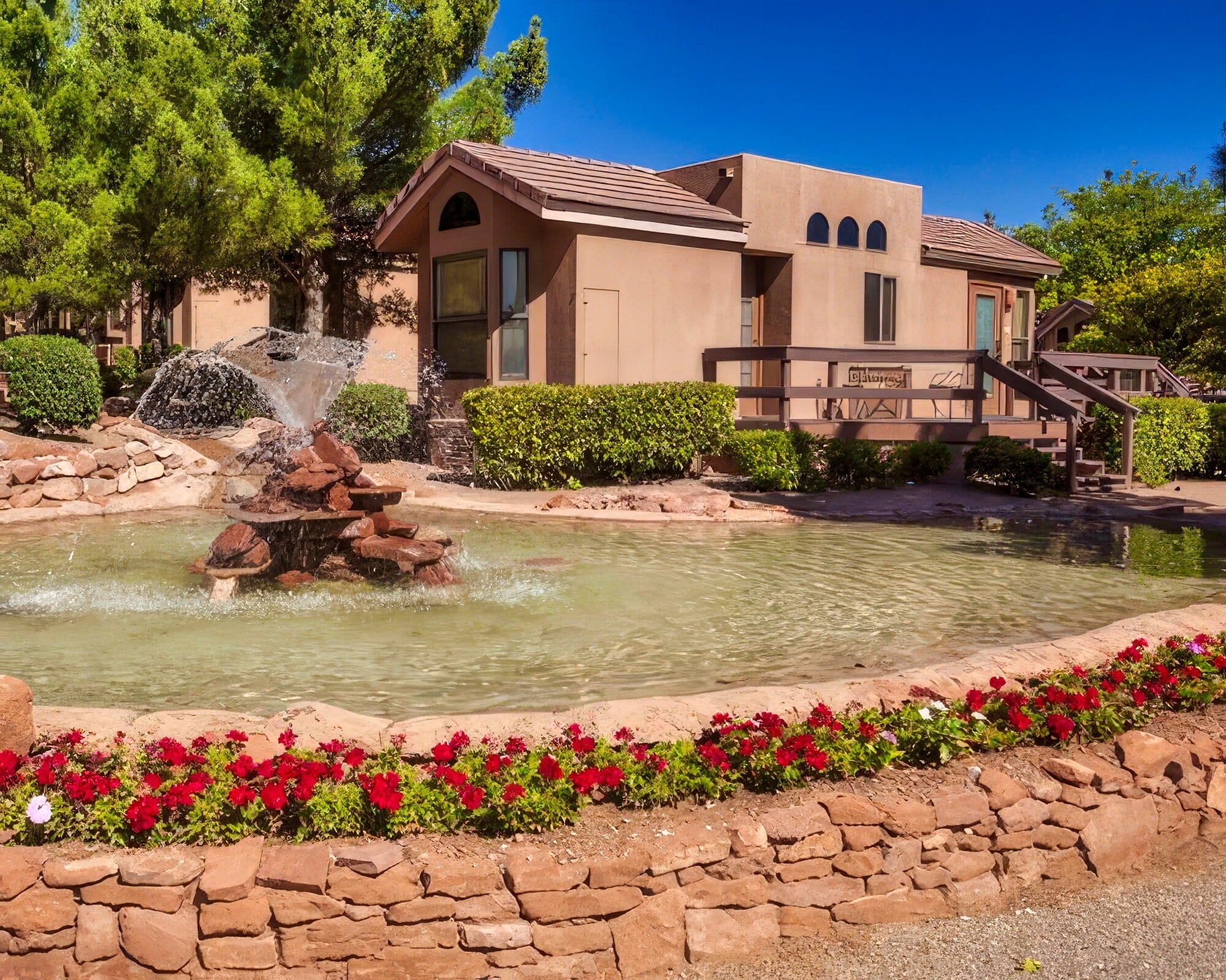Sapphire Resorts at Sedona Pines - Image 2