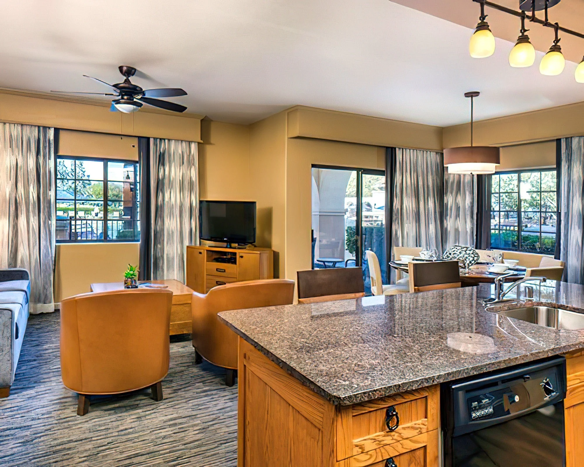 Shell Vacations Club at The Legacy Golf Resort - Image 9