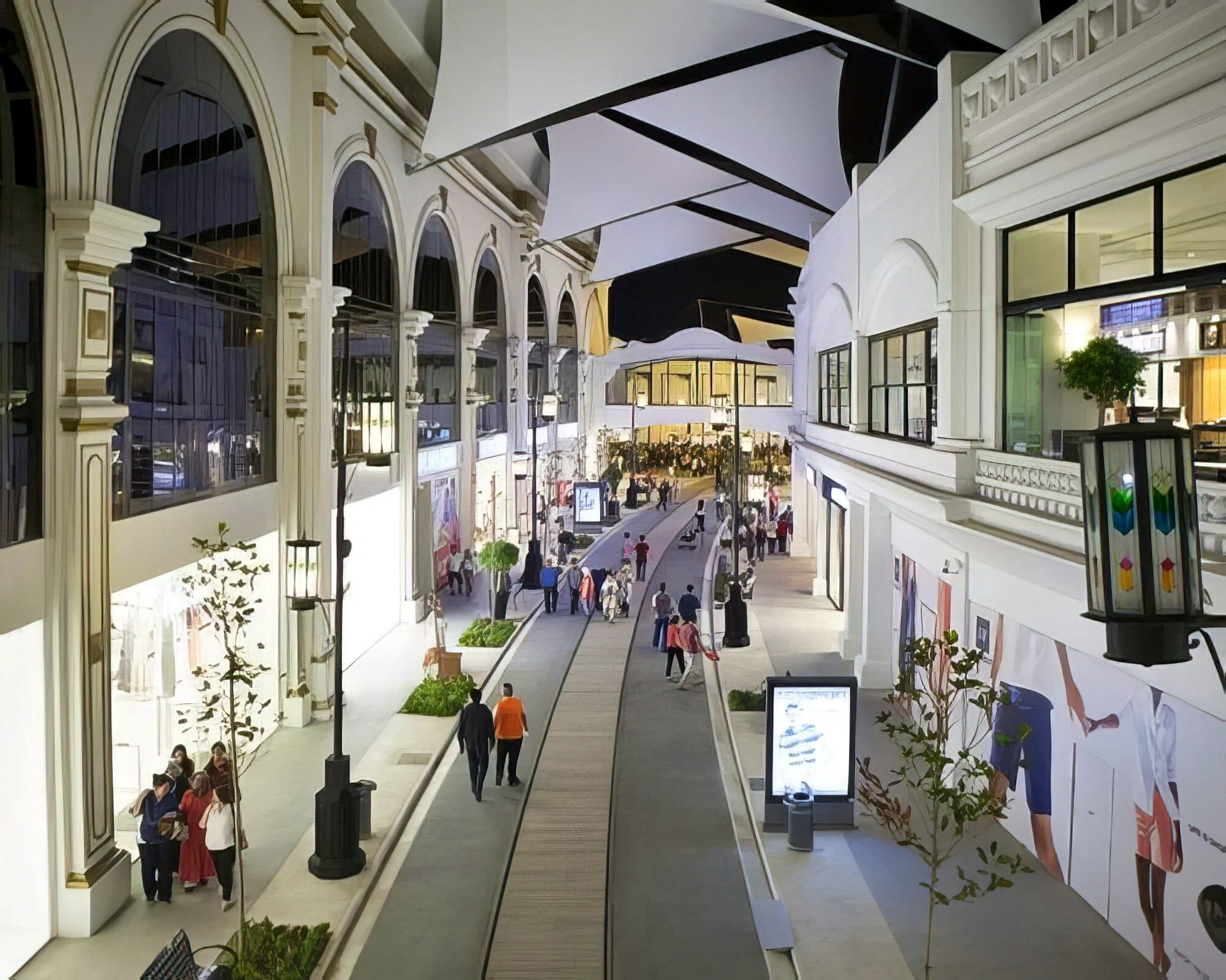 Vialand Palace Hotel - Image 12