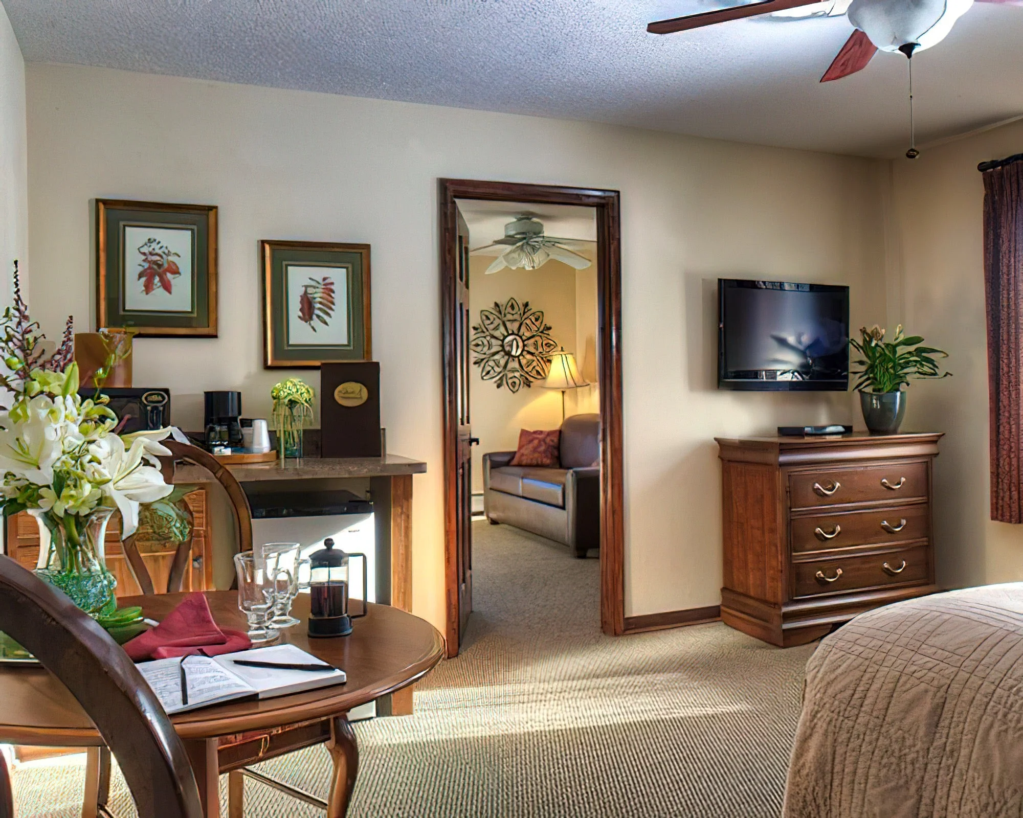 Woodfield Manor - Image 8